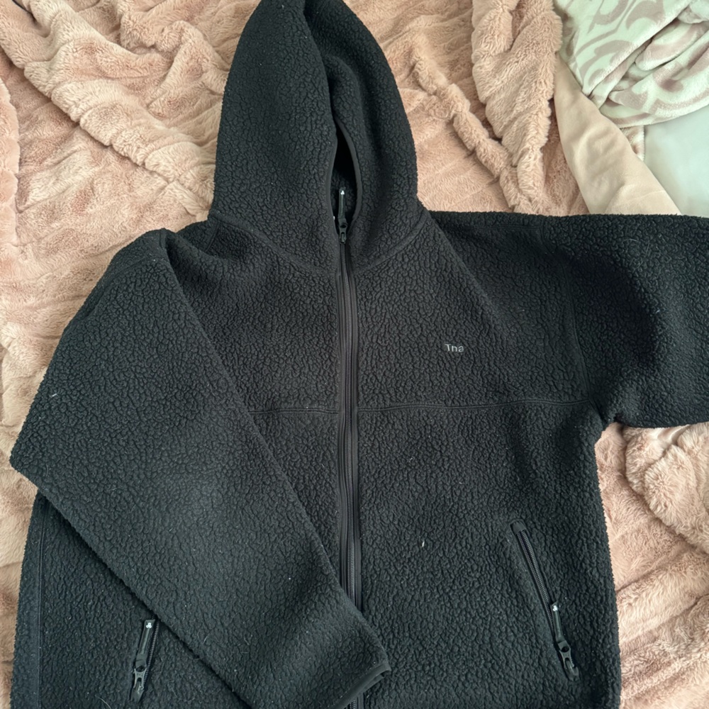 TNA aritzia black bigfoot polor zip up